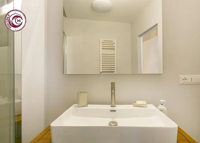 C M Civitas Leonina Luxury Apartamento *